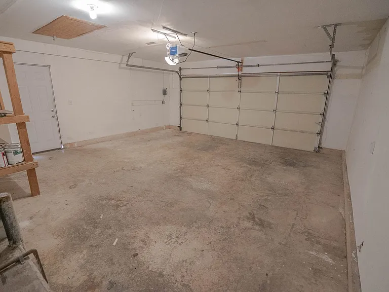 22735 Norton Dr — Photo 12