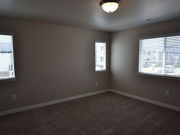 5th image of 4235 W Yuba Park Ct