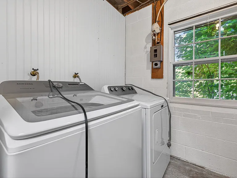 23017 Timber Creek Ln — Photo 37
