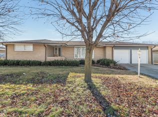 1610 Oneida St, Joliet, IL 60435