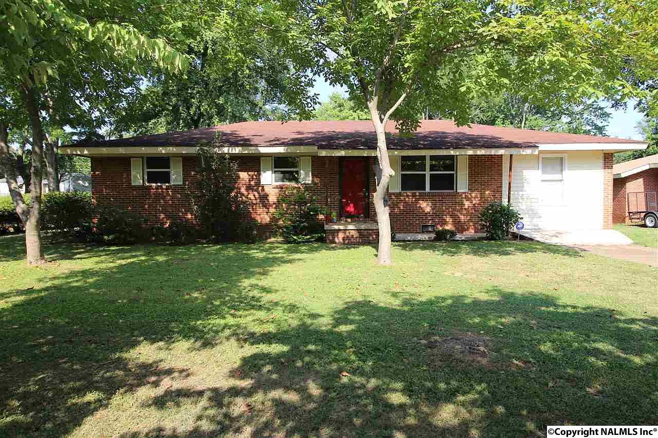 2003 La Salle Rd NW, Huntsville, AL 35810 Zillow