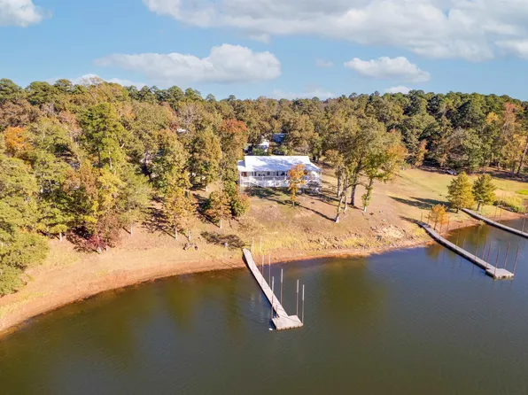 151 Morse Ln, Jefferson, TX 75657