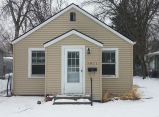 1411 7th St SW, Minot, ND 58701