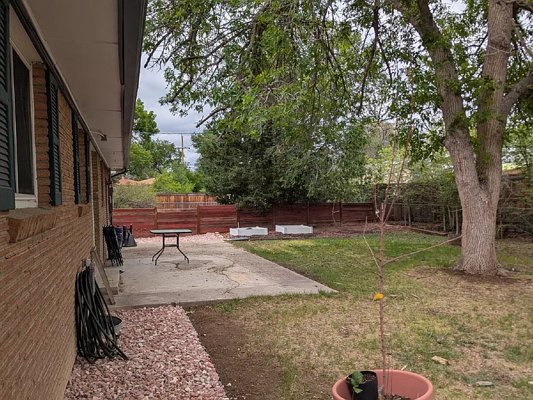 7070 Beacon Way — Photo 47