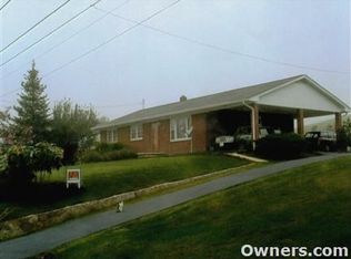 34517 Fleet Rd, Glade Spring, VA 24340