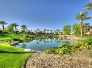 355 Tomahawk Dr, Palm Desert, CA 92211