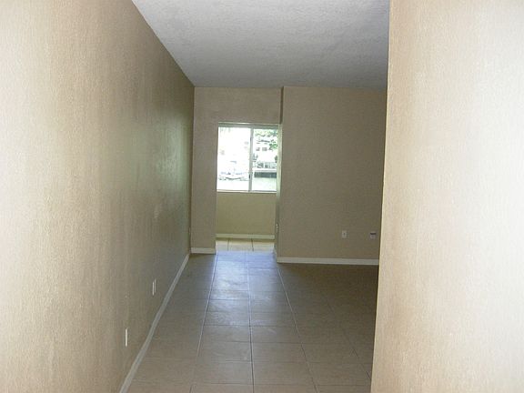 5th image of 1945 Calais Dr APT 5