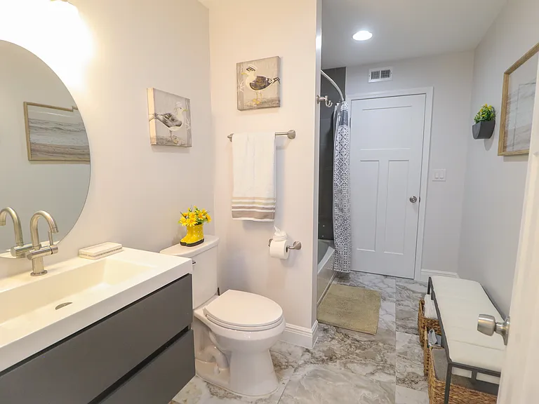 817 Blue Heron Blvd — Photo 36