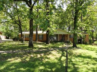 1 Evergreen Ct, Little Rock, AR 72227