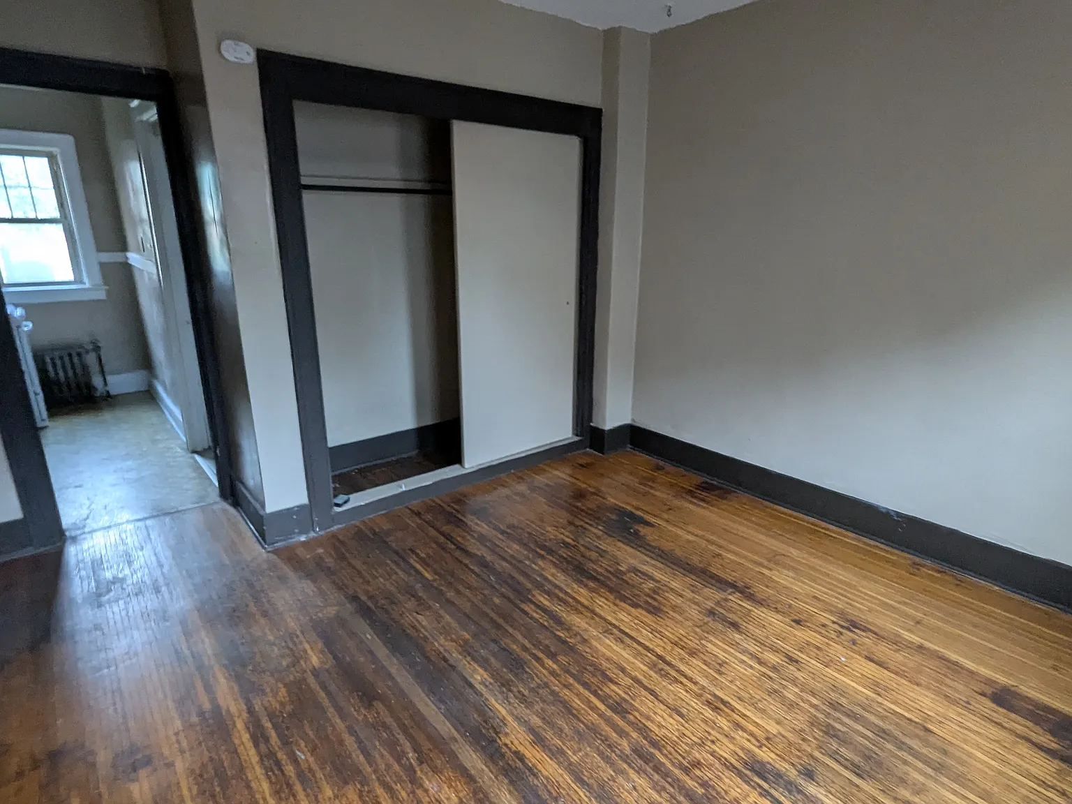 Studio, 600 sqft, $850 — Photo 4