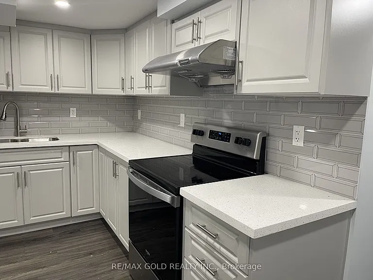 108 Emerald Coast Trl — Photo 5