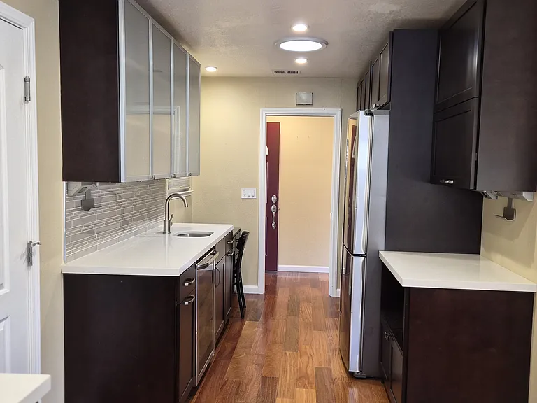 4433 Hendrix Ct — Photo 5