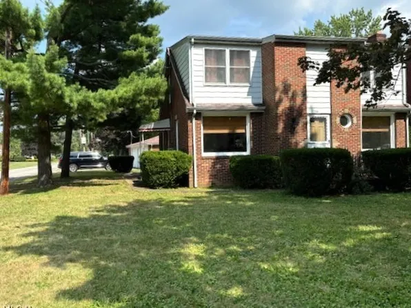 7005 Paxton Rd, Youngstown, OH 44512