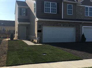 11151 Putnum Dr, Crown Point, IN 46307