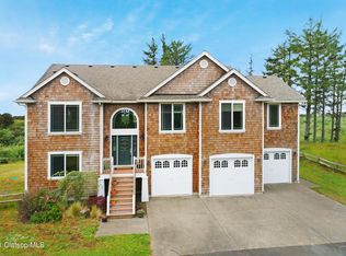 90788 Kennedy Rd, Warrenton, OR 97146