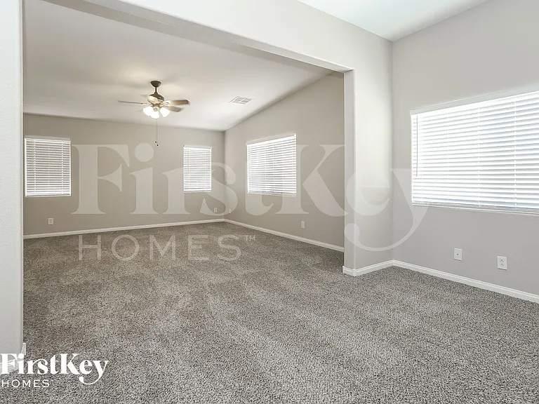 4032 Villa Serena Ln — Photo 6