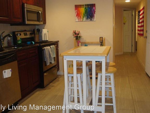 5th image of 623 S 42nd St #9284728