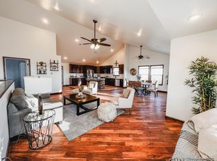 1231 Road 141, Cheyenne, WY 82009