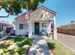 143 E Washington St, Ripon, CA 95366