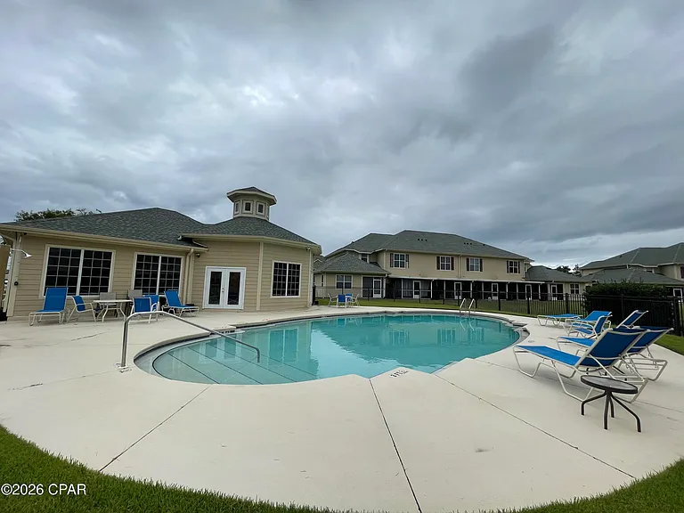 806 Baldwin Rowe Cir — Photo 3