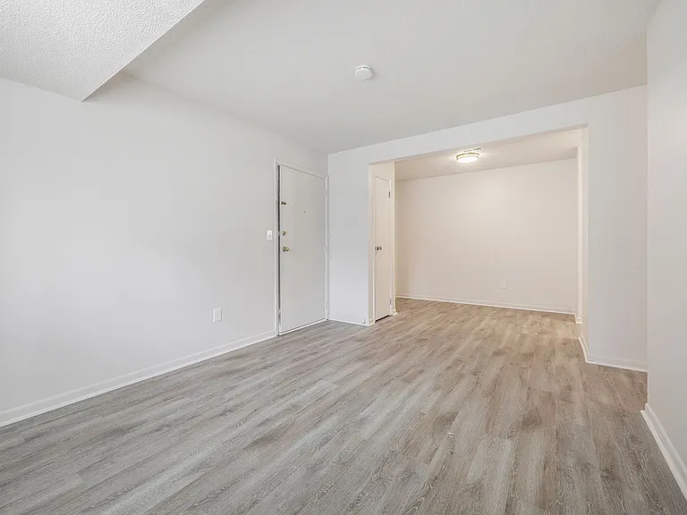Living room & Dining Room