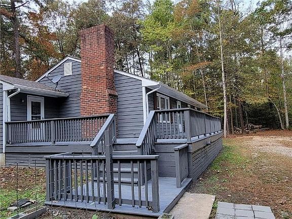4th image of 15825 James River Dr