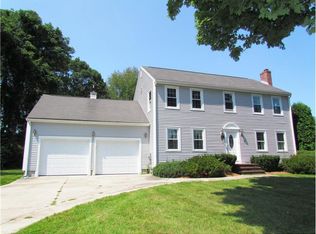 4 Lily Way, Franklin, MA 02038