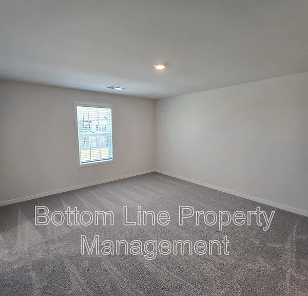 2000 Harlequin Dr — Photo 21