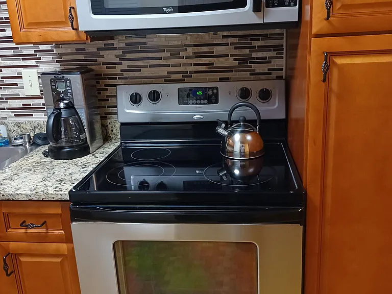 5740 George Rd #B — Photo 14