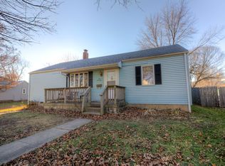 417 S State St, Gibson City, IL 60936
