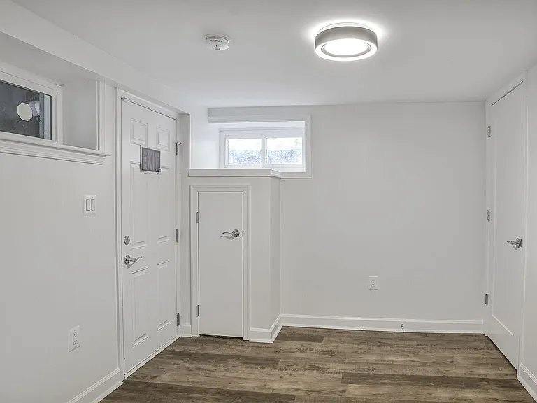 4515 Old Branch Ave — Photo 12