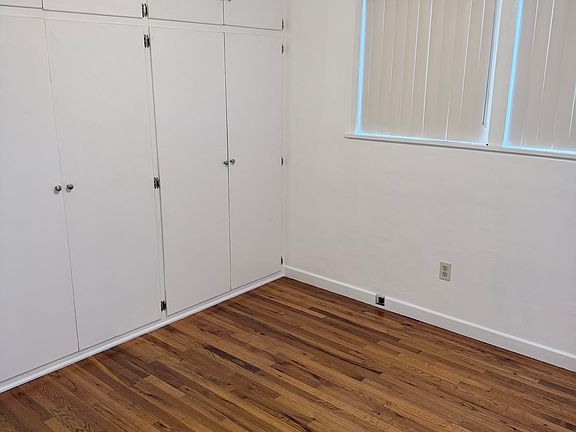 5th image of 516 Claydelle Ave