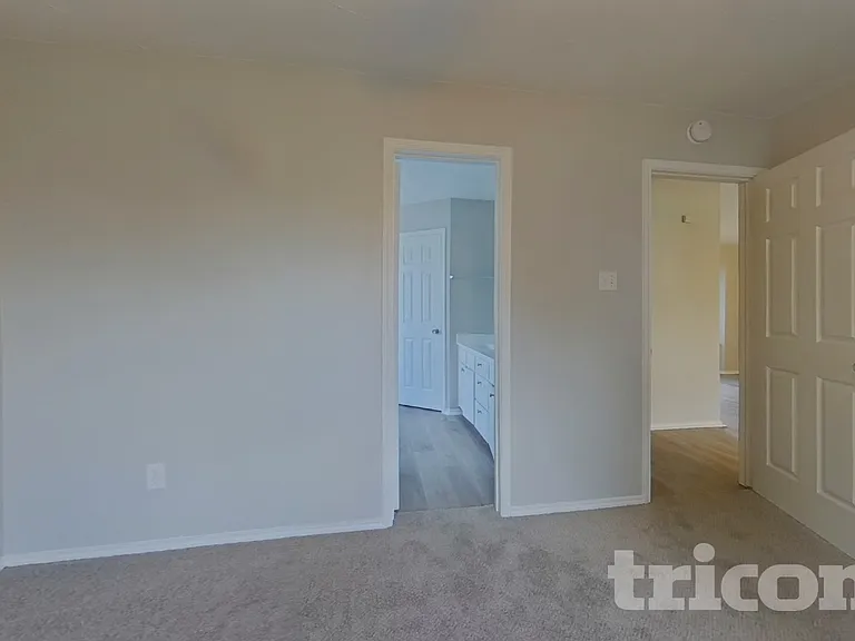 6625 Old Whitley Rd — Photo 6