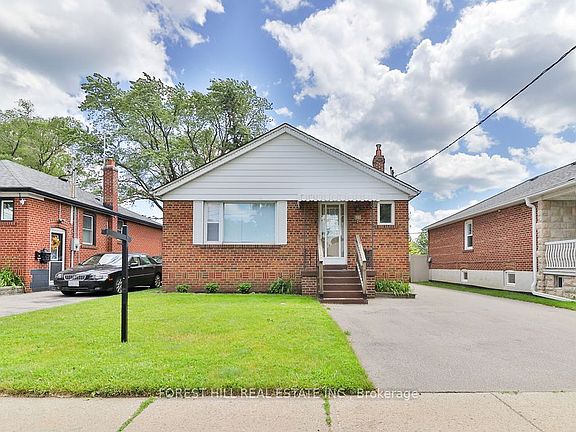 2nd image of 19 Silvercrest Ave