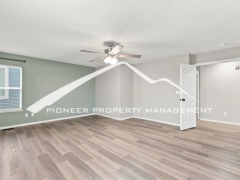 8018 Parsonage Ln — Photo 14