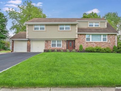 113 Merritt Dr, Oradell, NJ, 07649
