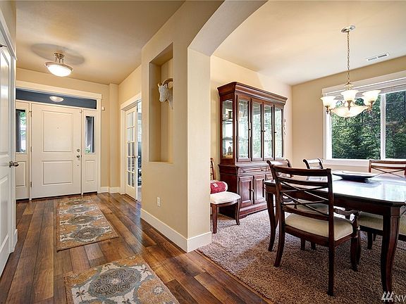 3rd image of 902 207th St SW