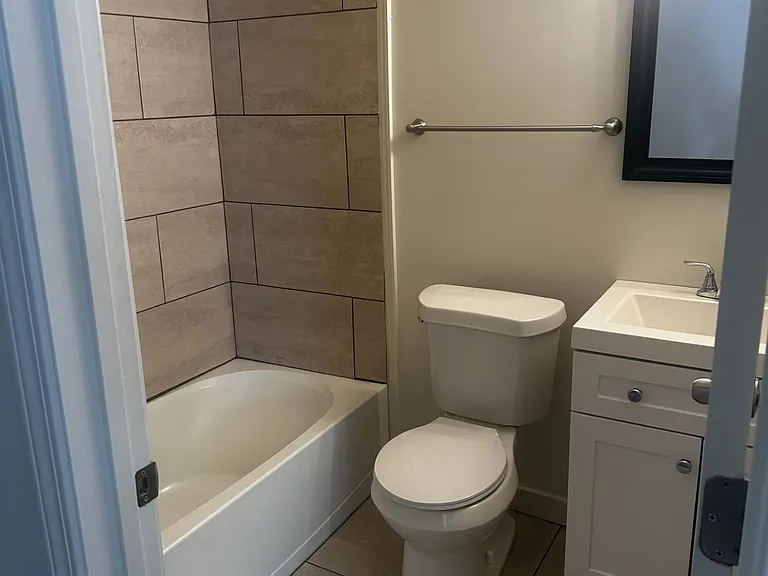 2423 W State Route 166 — Photo 14