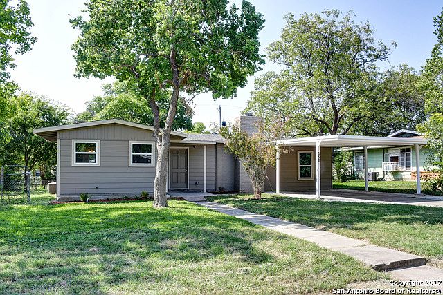 1st image of 358 Brettonwood Dr