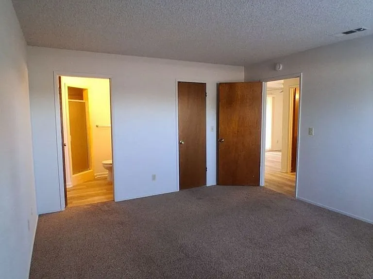 4597 N Emerson Ave — Photo 10