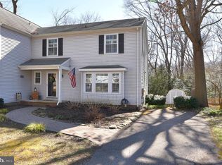 83 Stratford Dr, Severna Park, MD
