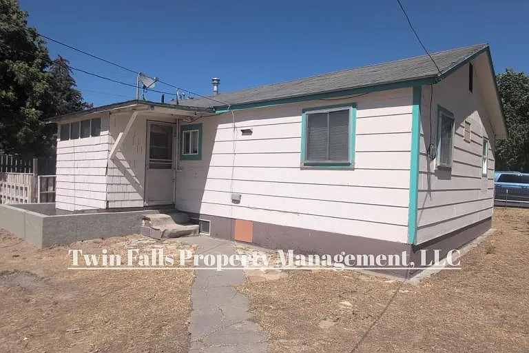 473 Jackson St — Photo 22