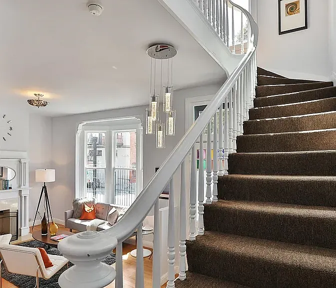685 Capp St — Photo 3
