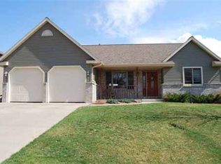 2312 Sarah Rose Ln, Reedsburg, WI 53959