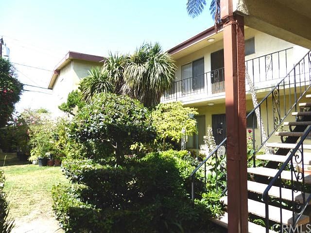 1st image of 3719 Artesia Blvd