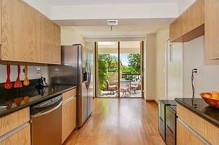 2nd image of 19707 Turnberry Way APT Th5