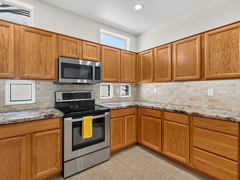15156 W Via Manana — Photo 10