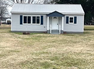 25176 Upshur Ln, Parksley, VA 23421