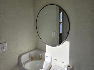 435 Benton Ave APT 1, Excelsior Springs, MO 64024