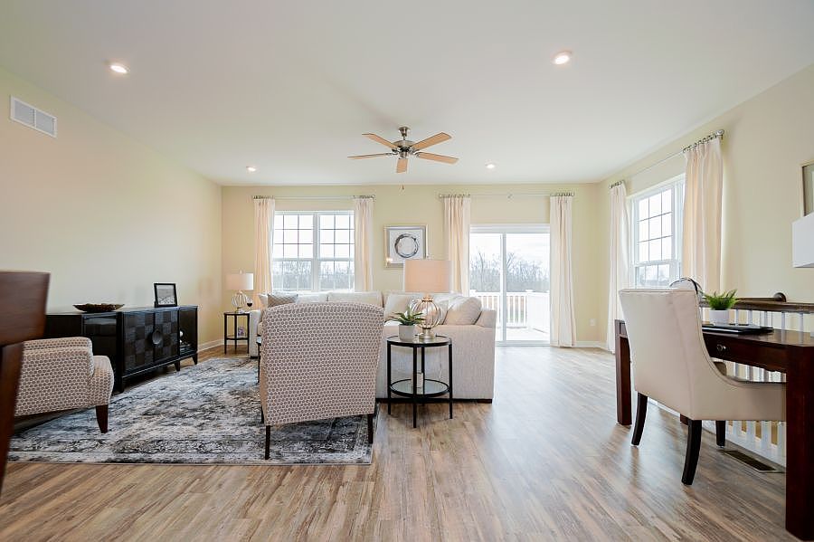 2nd image of 1514 Paige Pl